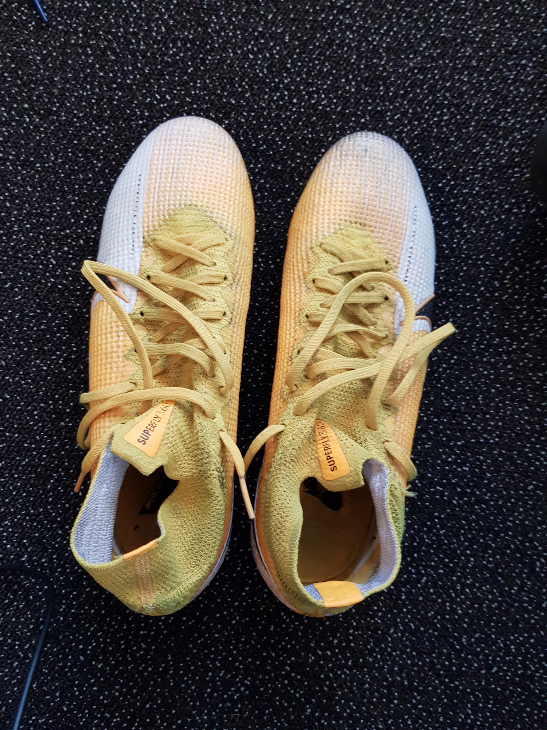Monnik woede Antibiotica Schoenen Nike geel/oranje/wit (met sokje) – Voetbalkledingsale